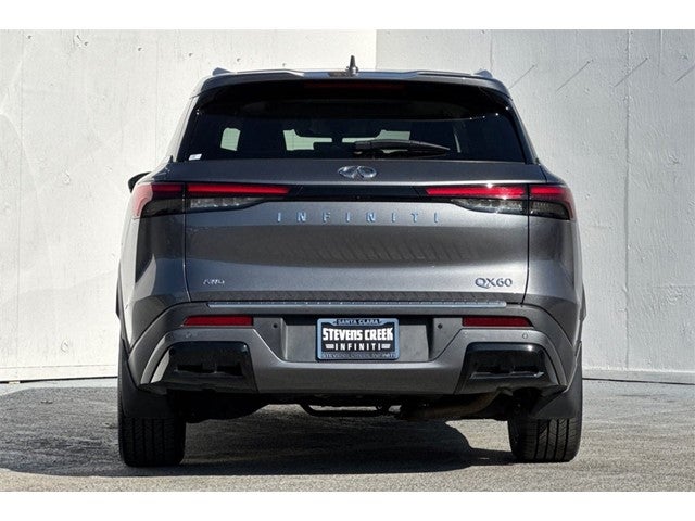 2023 INFINITI QX60 LUXE AWD