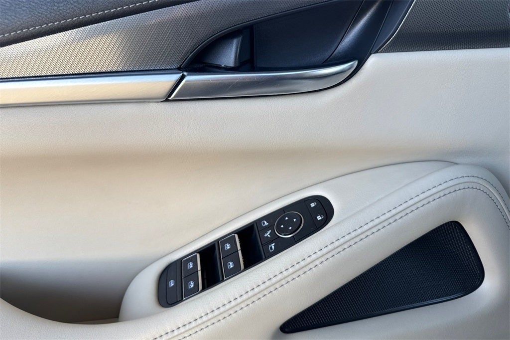 2023 INFINITI QX60 LUXE AWD