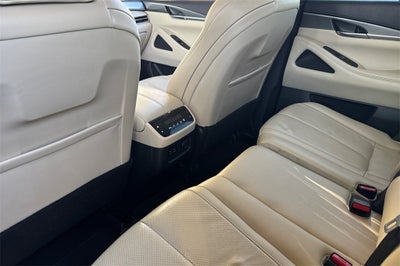 2023 INFINITI QX60 LUXE AWD