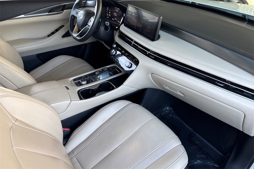 2023 INFINITI QX60 LUXE AWD