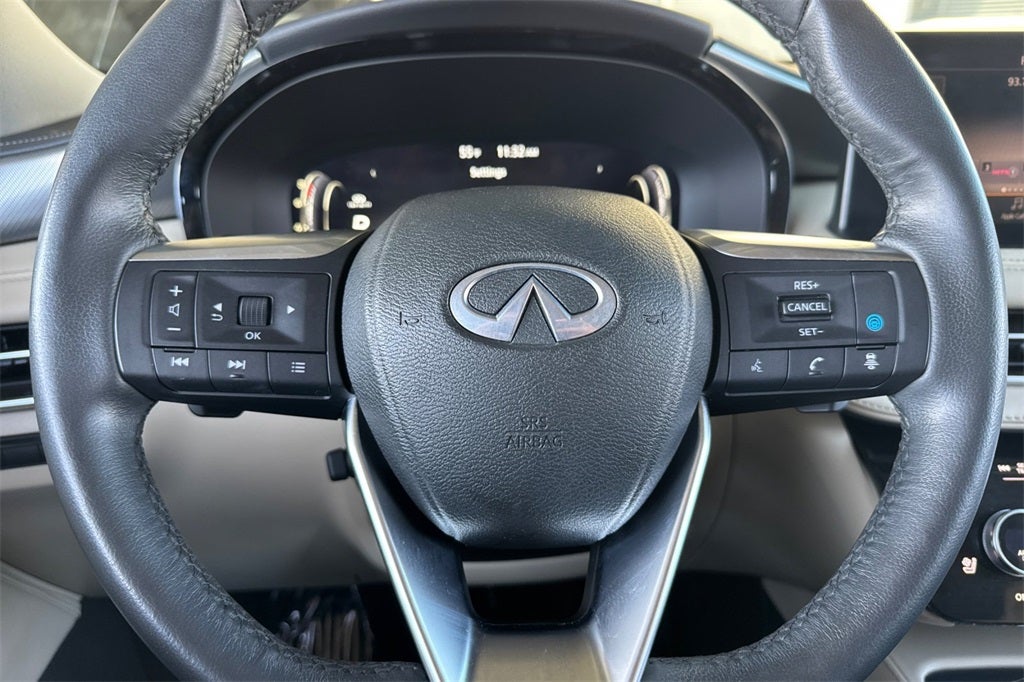 2023 INFINITI QX60 LUXE AWD