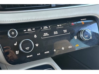 2023 INFINITI QX60 LUXE AWD