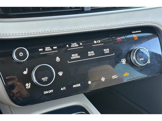 2023 INFINITI QX60 LUXE AWD