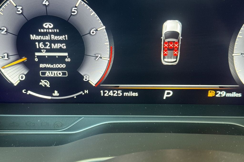 2023 INFINITI QX60 LUXE