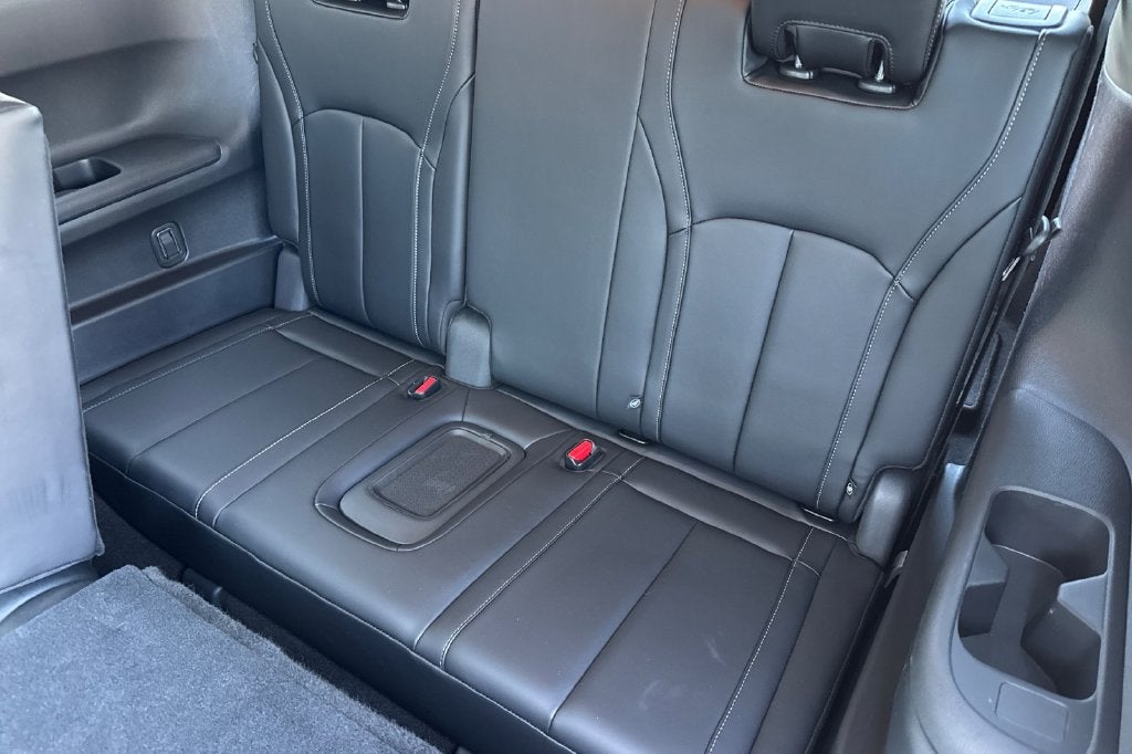 2023 INFINITI QX60 LUXE AWD