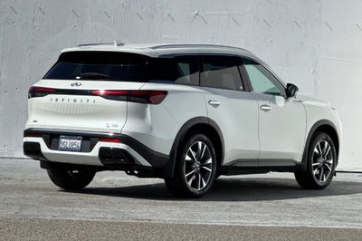 2023 INFINITI QX60 LUXE AWD
