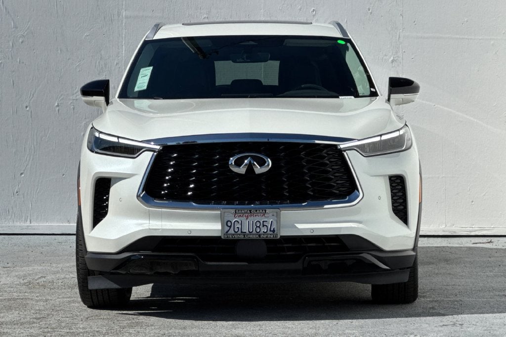 2023 INFINITI QX60 LUXE AWD