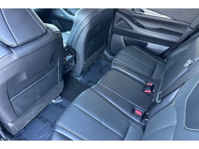 2023 INFINITI QX60 LUXE AWD