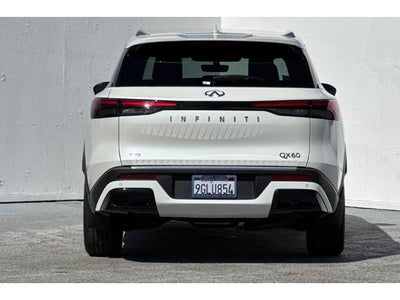 2023 INFINITI QX60 LUXE AWD