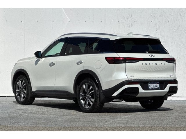 2023 INFINITI QX60 LUXE AWD