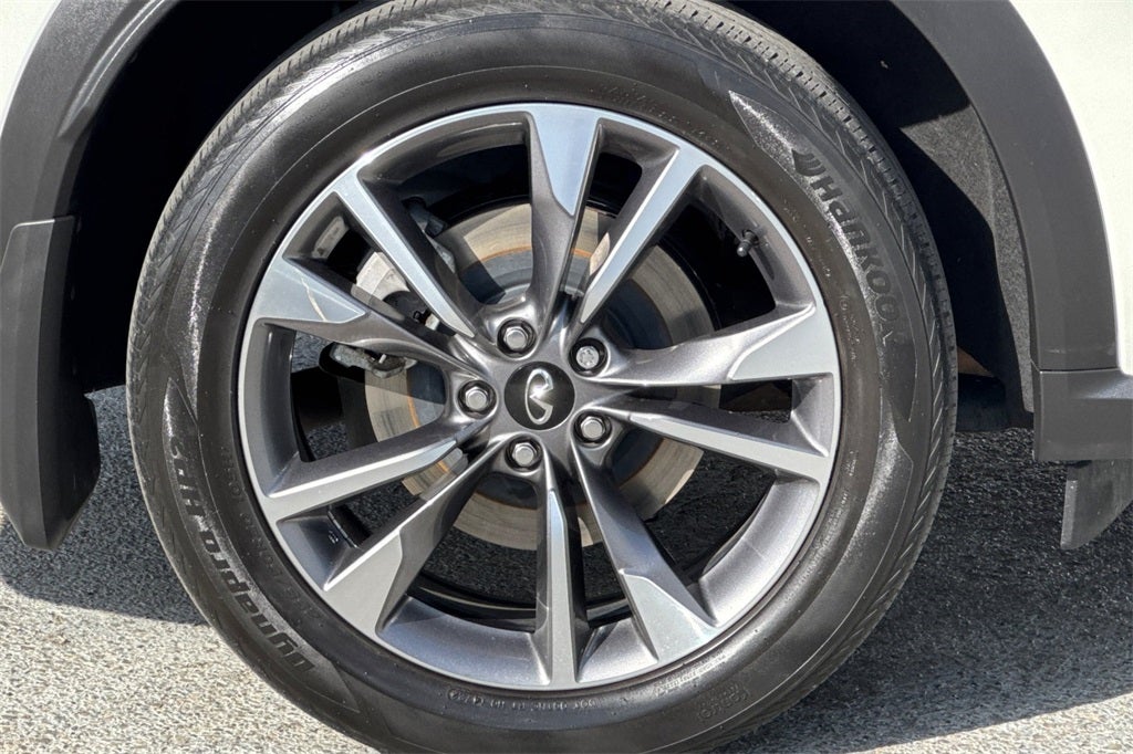 2023 INFINITI QX60 LUXE AWD