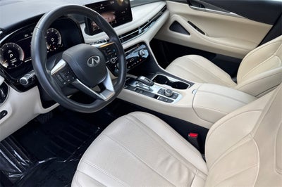 2023 INFINITI QX60 LUXE AWD