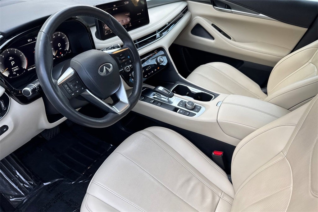 2023 INFINITI QX60 LUXE AWD