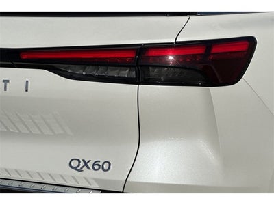 2023 INFINITI QX60 LUXE AWD