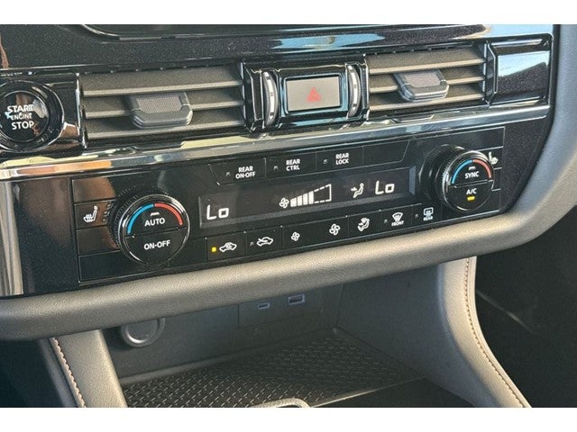 2025 Nissan Pathfinder Rock Creek