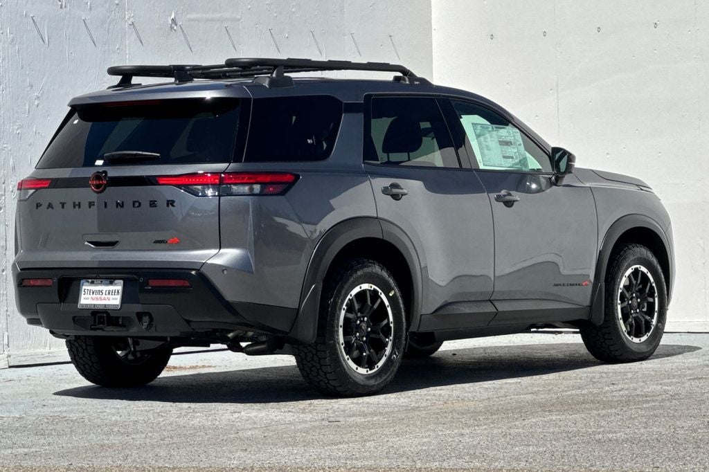 2026 Nissan Pathfinder Rock Creek®