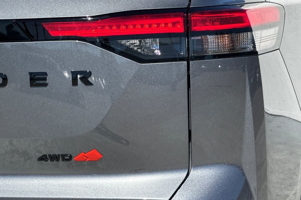 2026 Nissan Pathfinder Rock Creek®