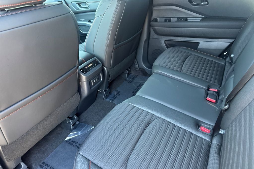 2026 Nissan Pathfinder Rock Creek®