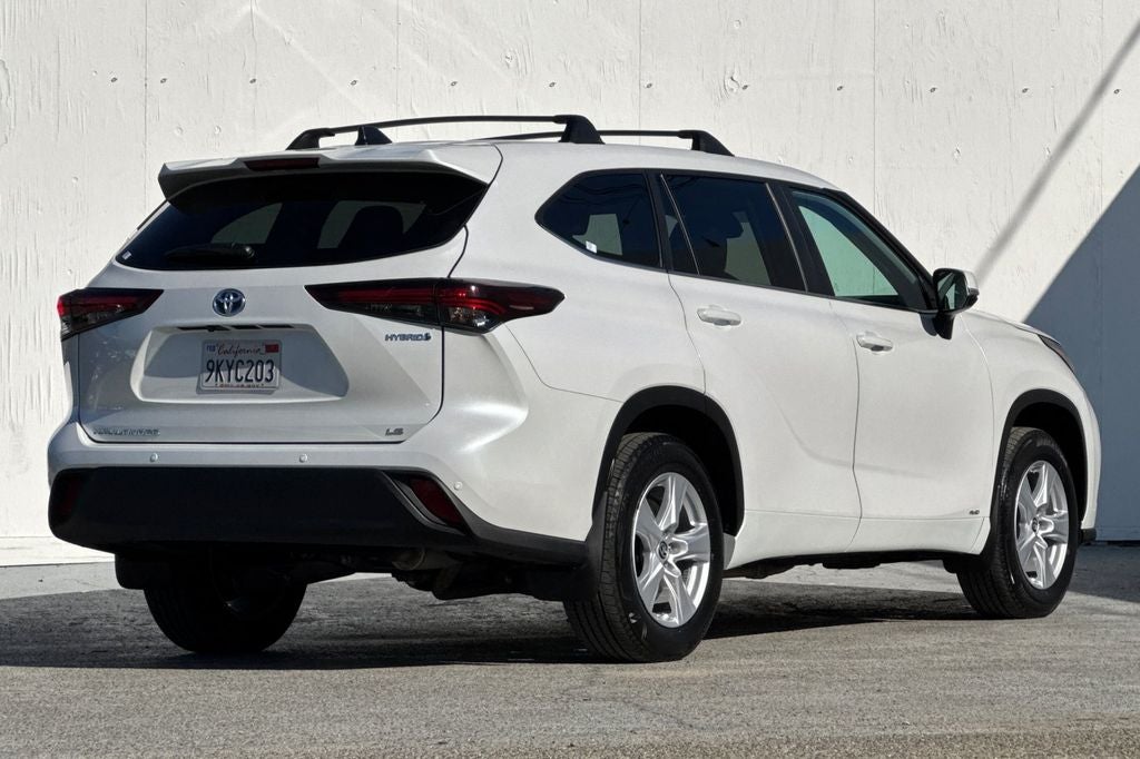 2024 Toyota Highlander Hybrid LE