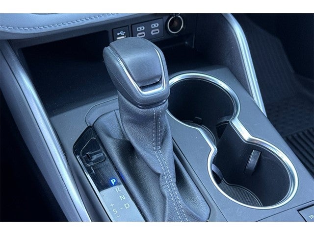 2024 Toyota Highlander Hybrid LE