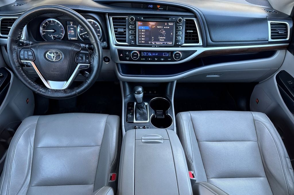 2015 Toyota Highlander Base