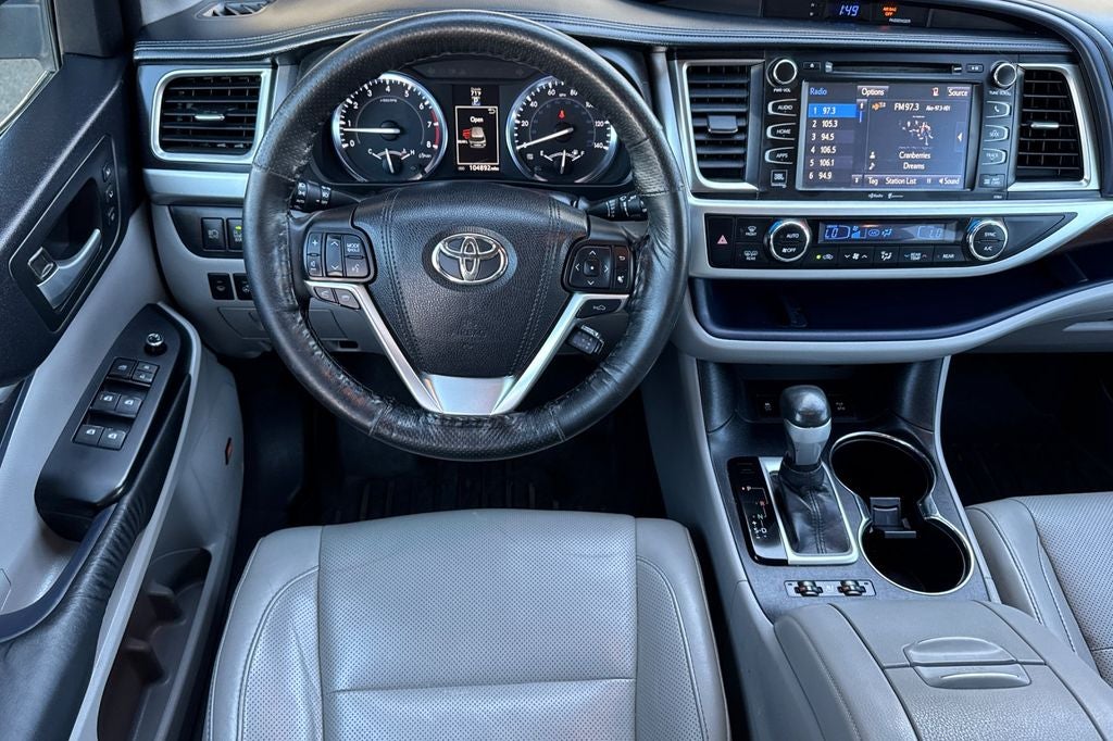 2015 Toyota Highlander Base