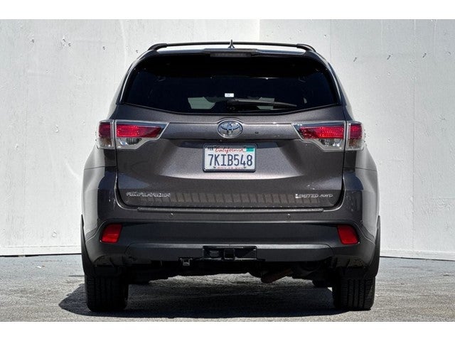 2015 Toyota Highlander Base