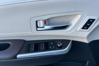 2022 Toyota Sienna Platinum 7 Passenger