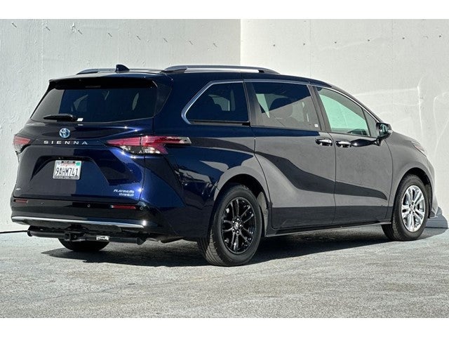 2022 Toyota Sienna Platinum 7 Passenger