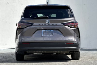 2024 Toyota Sienna XLE 7 Passenger