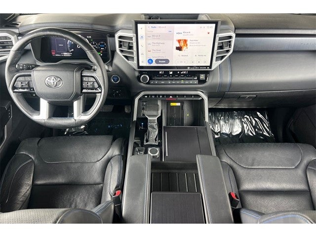 2023 Toyota Tundra Hybrid Platinum