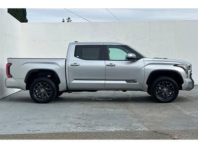 2023 Toyota Tundra Hybrid Platinum