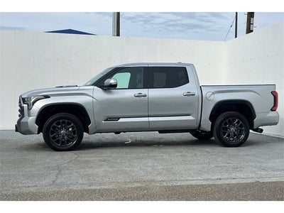 2023 Toyota Tundra Hybrid Platinum