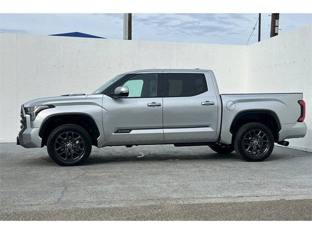 2023 Toyota Tundra Hybrid Platinum