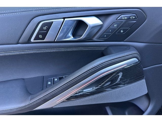 2024 BMW X6 xDrive40i