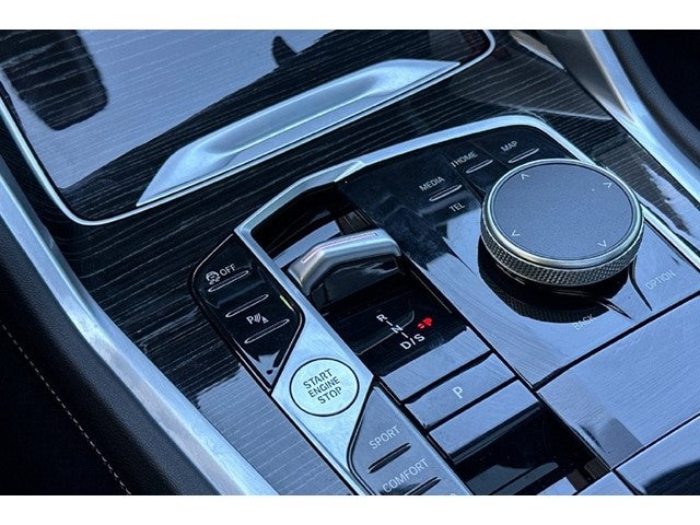 2024 BMW X6 xDrive40i