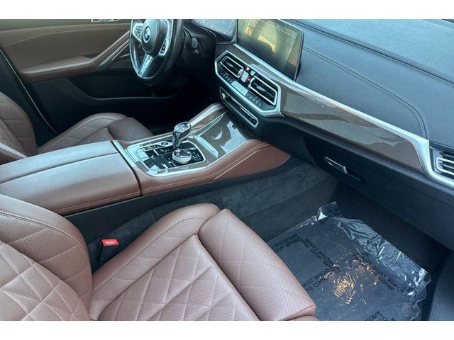 2023 BMW X6 xDrive40i
