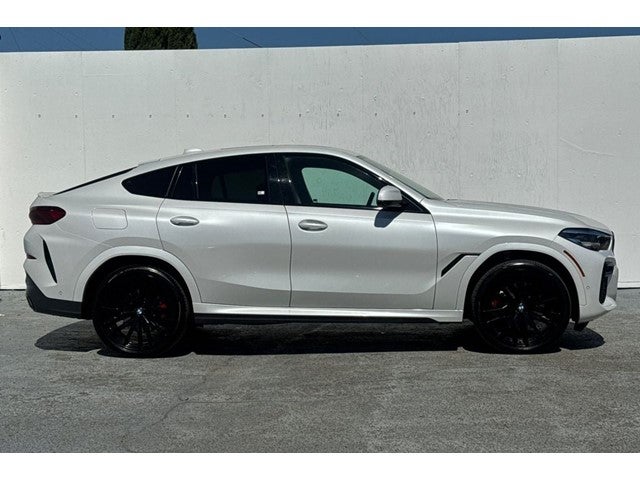 2023 BMW X6 xDrive40i