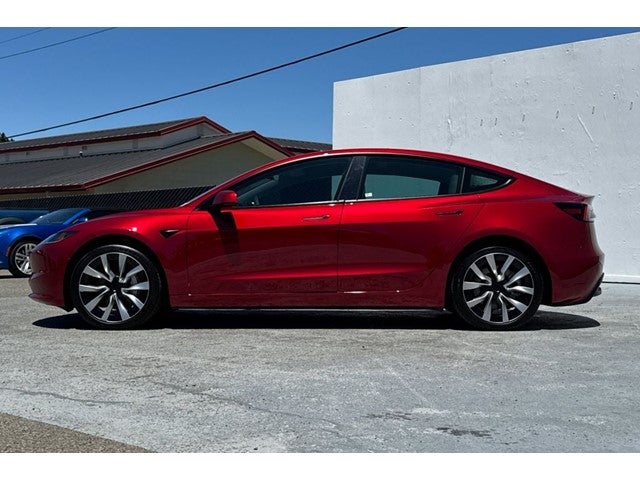 2025 Tesla Model 3 Long Range