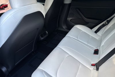2023 Tesla Model 3 .