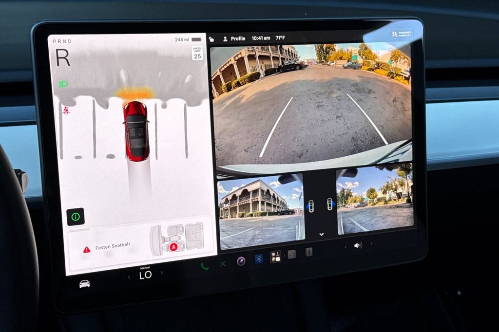 2023 Tesla Model 3 .
