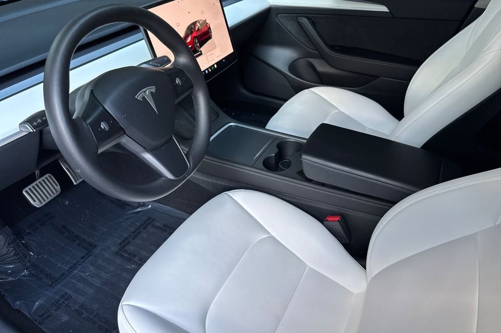 2023 Tesla Model 3 .