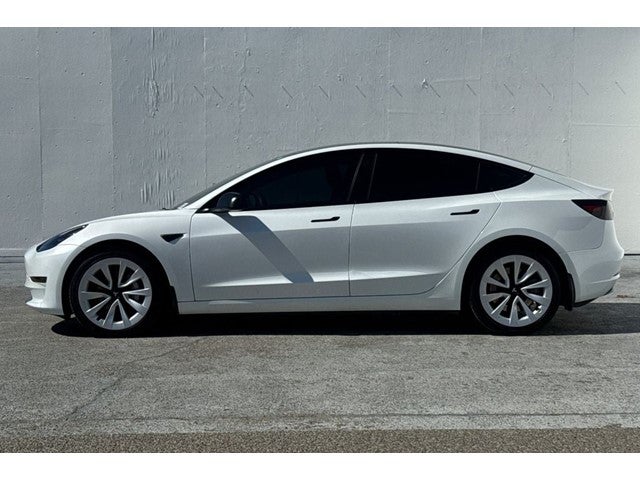 2023 Tesla Model 3 .