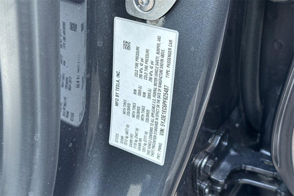 2023 Tesla Model 3 Performance