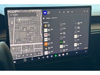 2022 Tesla Model S Base