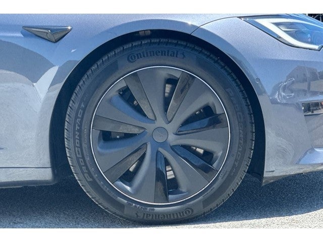 2022 Tesla Model S Base