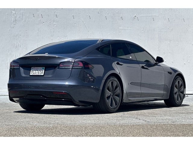 2022 Tesla Model S Base