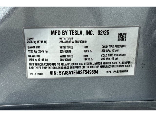 2025 Tesla Model S Plaid