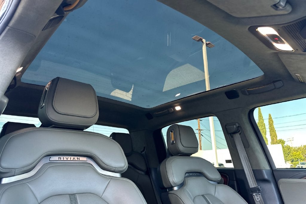 2023 Rivian R1T Adventure Quad Motor Large Pack