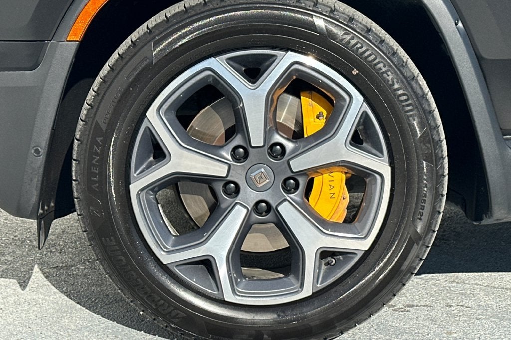 2023 Rivian R1T Adventure Quad Motor Large Pack